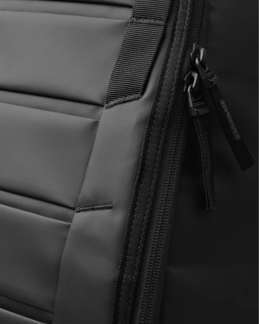 D_b_ The Hugger 30L Backpack