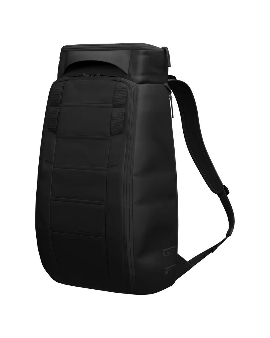 D_b_ The Hugger 30L Backpack