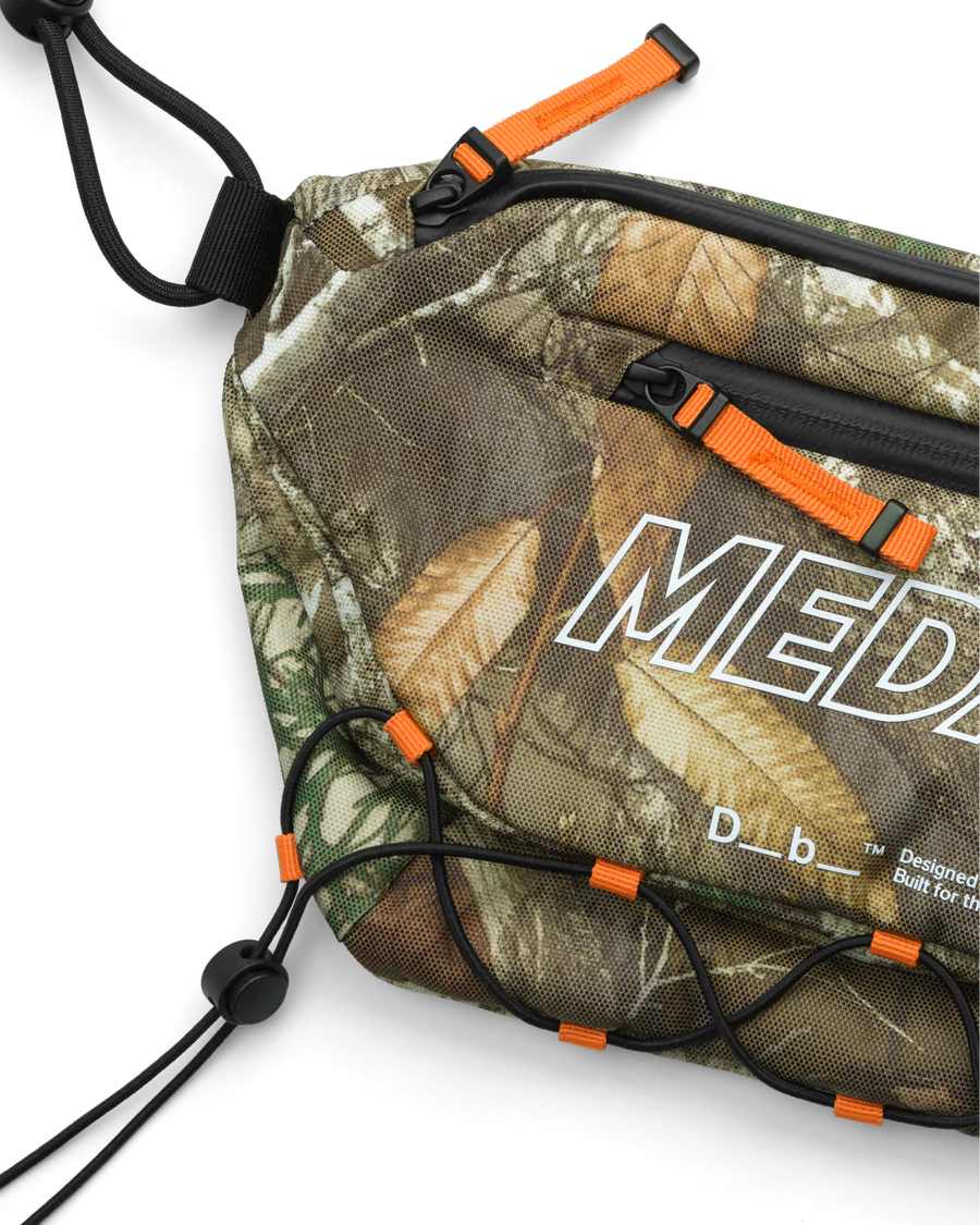 D_b_ X Beyond Medals Roamer Pro sling Bag