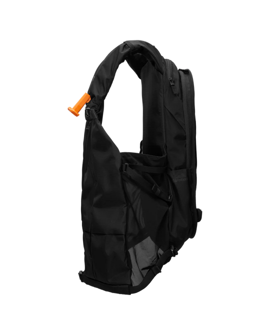 D_b_ SnowPro Vest With Safeback