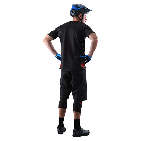 Skyline Short Black + Liner(púða)
