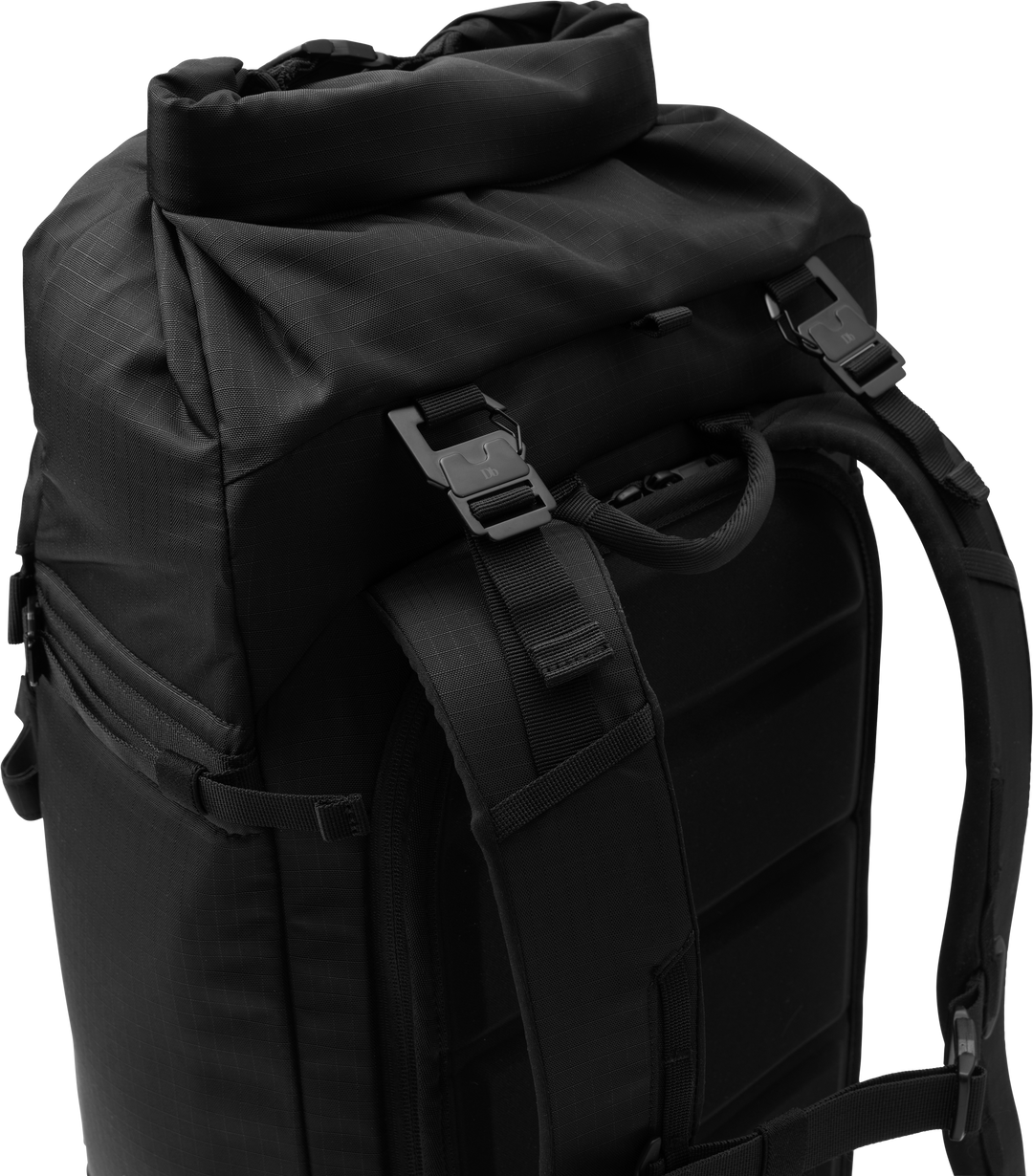D_b_ The Fjäll 34L Backpack