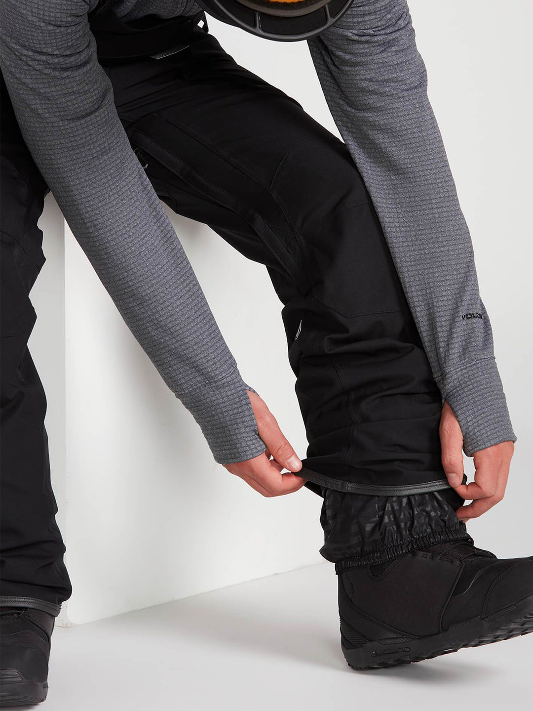Volcom Roan Bib Overall Black Herra