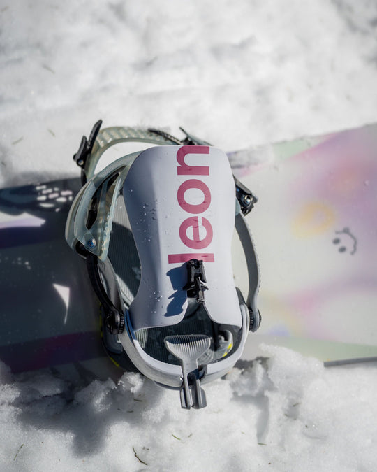 Bataleon Women's Blaster AsymWrap™ FASE® Snowboard Bindings