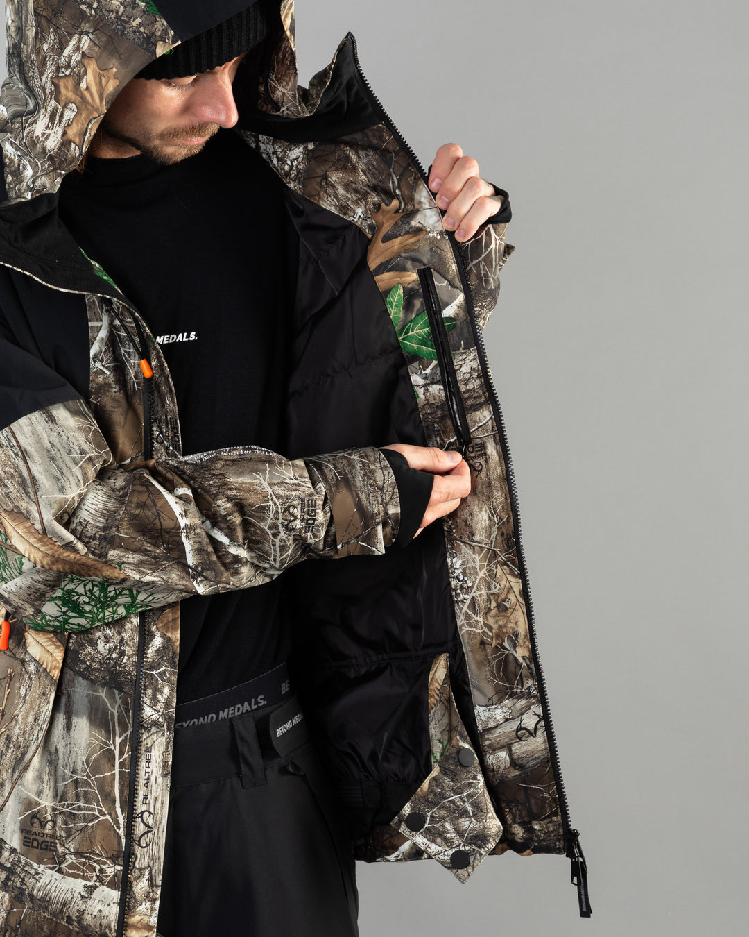 Beyond Medals FullZip Jacket 2L x RealTree