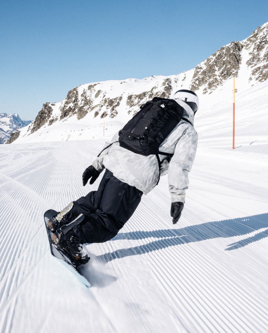 D_b_ D_b_ Snow Pro Backpack 20L