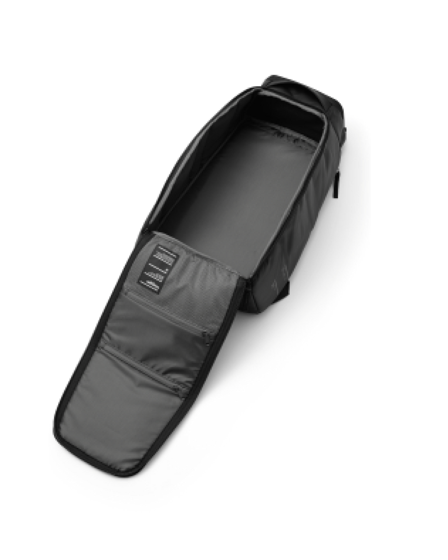 D_b_ The Hugger 30L Backpack