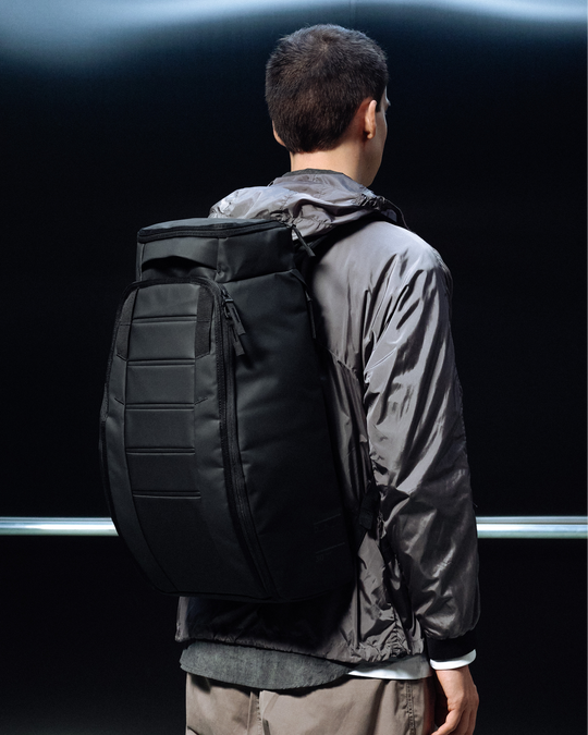 D_b_ The Hugger 30L Backpack