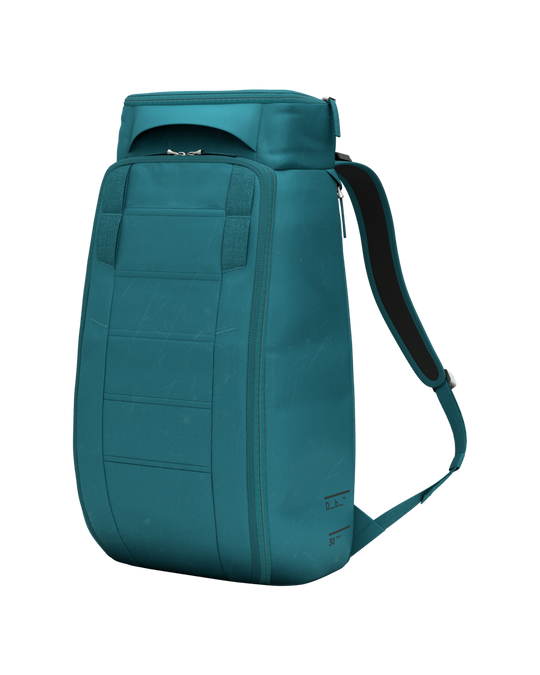 D_b_ The Hugger 30L Backpack