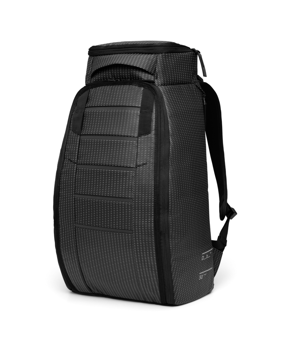 D_b_ The Hugger 30L Backpack