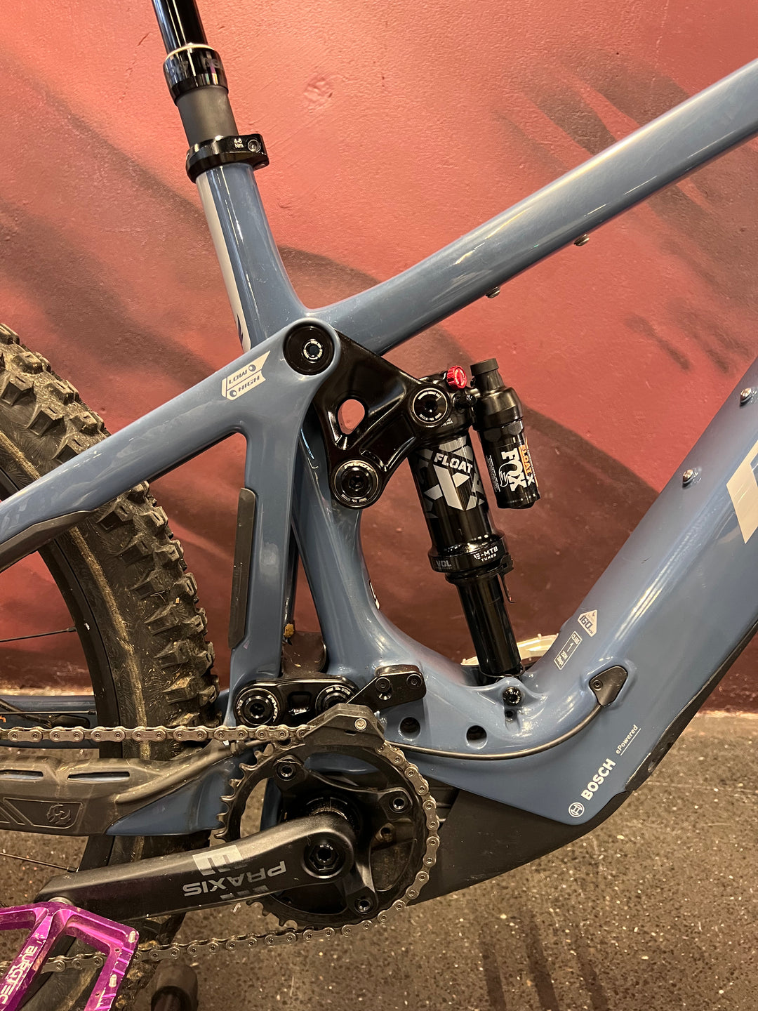 Pivot Shuttle LT 2025 - Notuð demo hjól - Black Friday