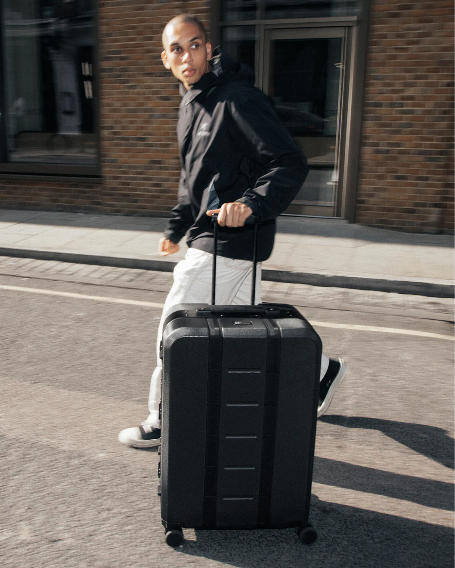 D_b_ Ramverk Pro Check-in Luggage Large