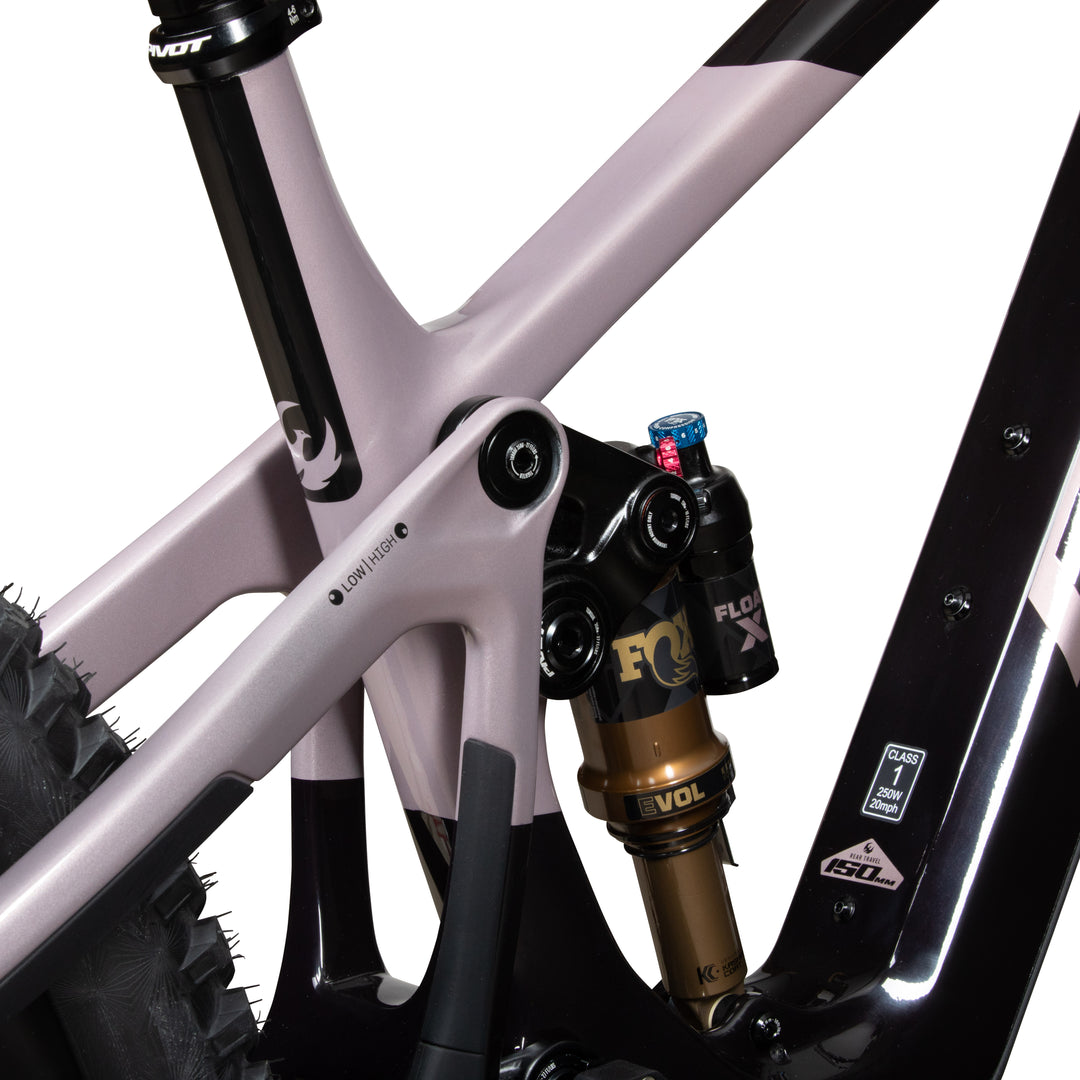 Pivot Shuttle AMP'd Team