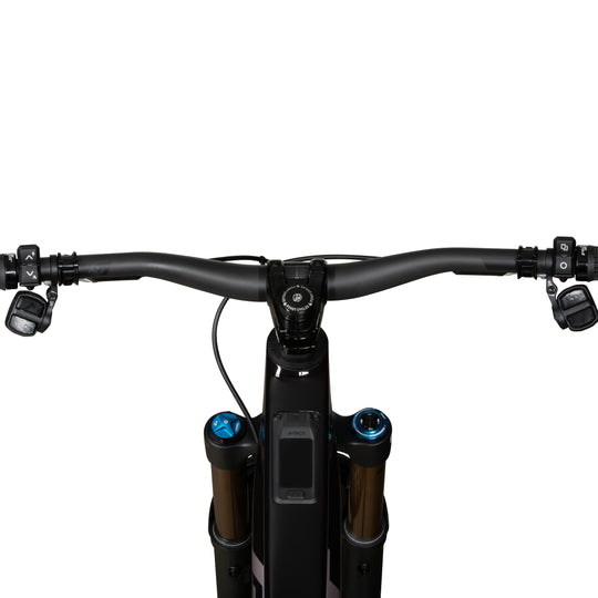 Pivot Shuttle AMP'd Team