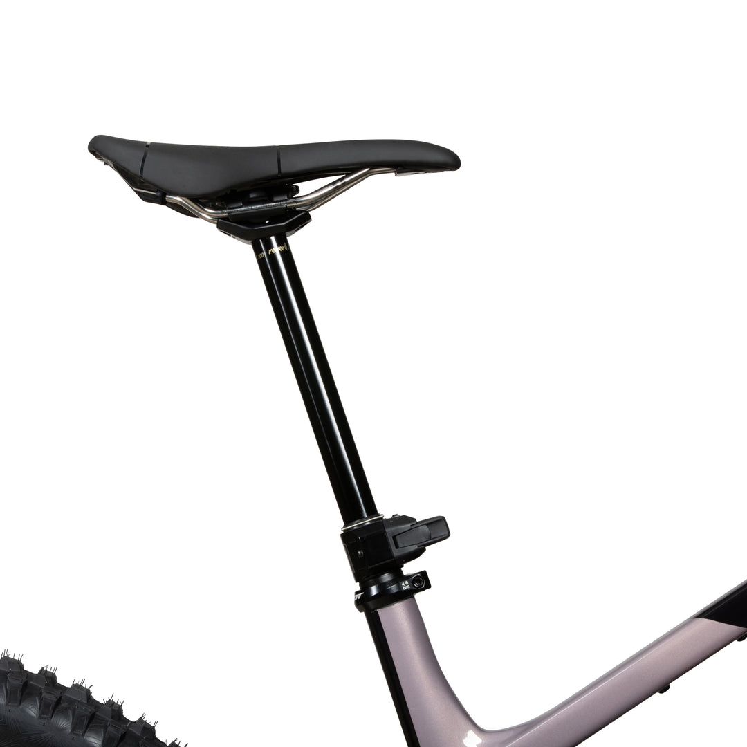 Pivot Shuttle AMP'd Team