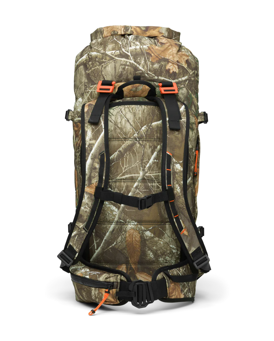 D_b_ X Beyond Medals Snow Pro Backpack 32L