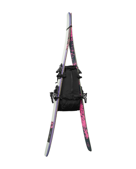 D_b_ Snow Pro Backpack 25L