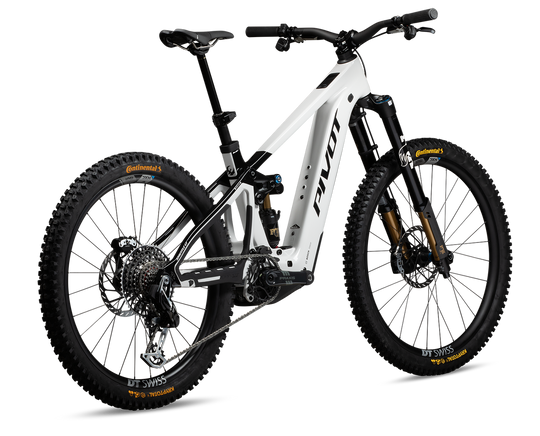 2026 Pivot Shuttle LT Team