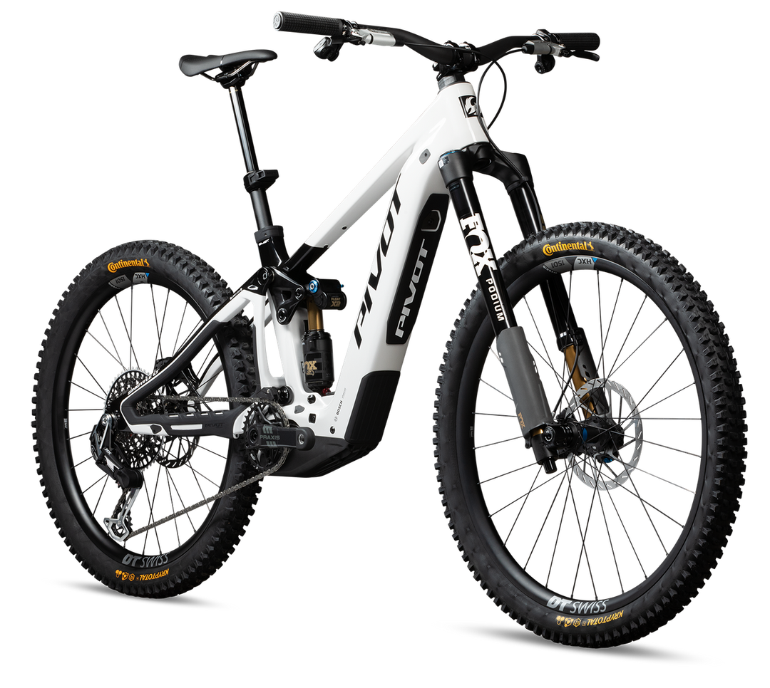 2026 Pivot Shuttle LT Team