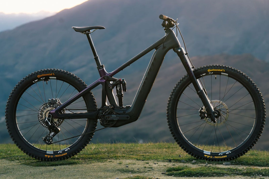 2026 Pivot Shuttle LT Pro