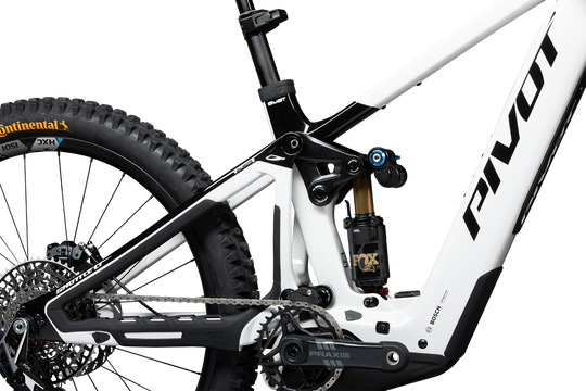 2026 Pivot Shuttle LT Team