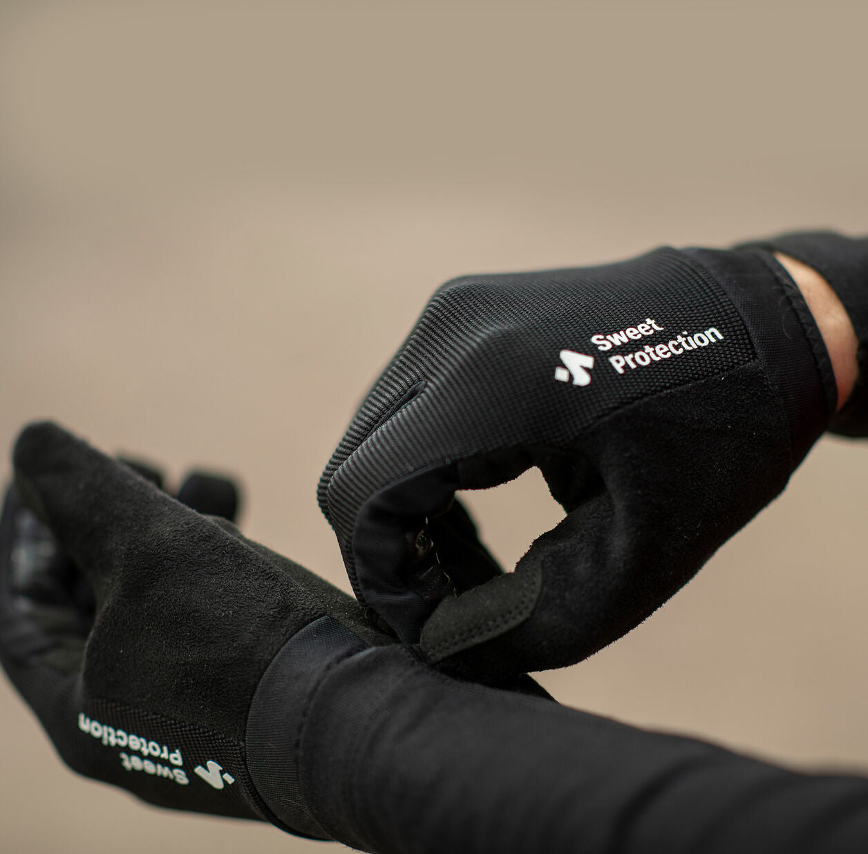 Sweet Protection Hunter Gloves Men's Black – kuldi